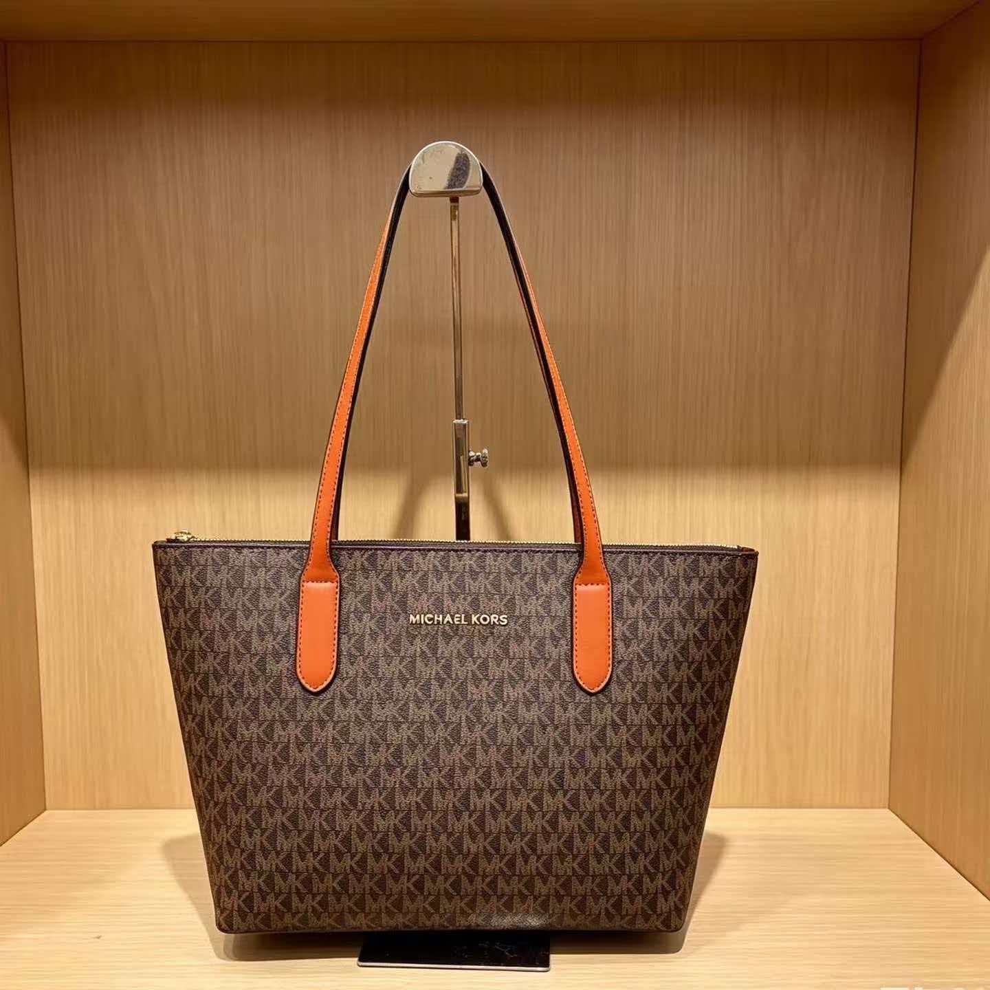 Women'S Tote Bags Michael Kors - Michael Kors Mercer New Simple and