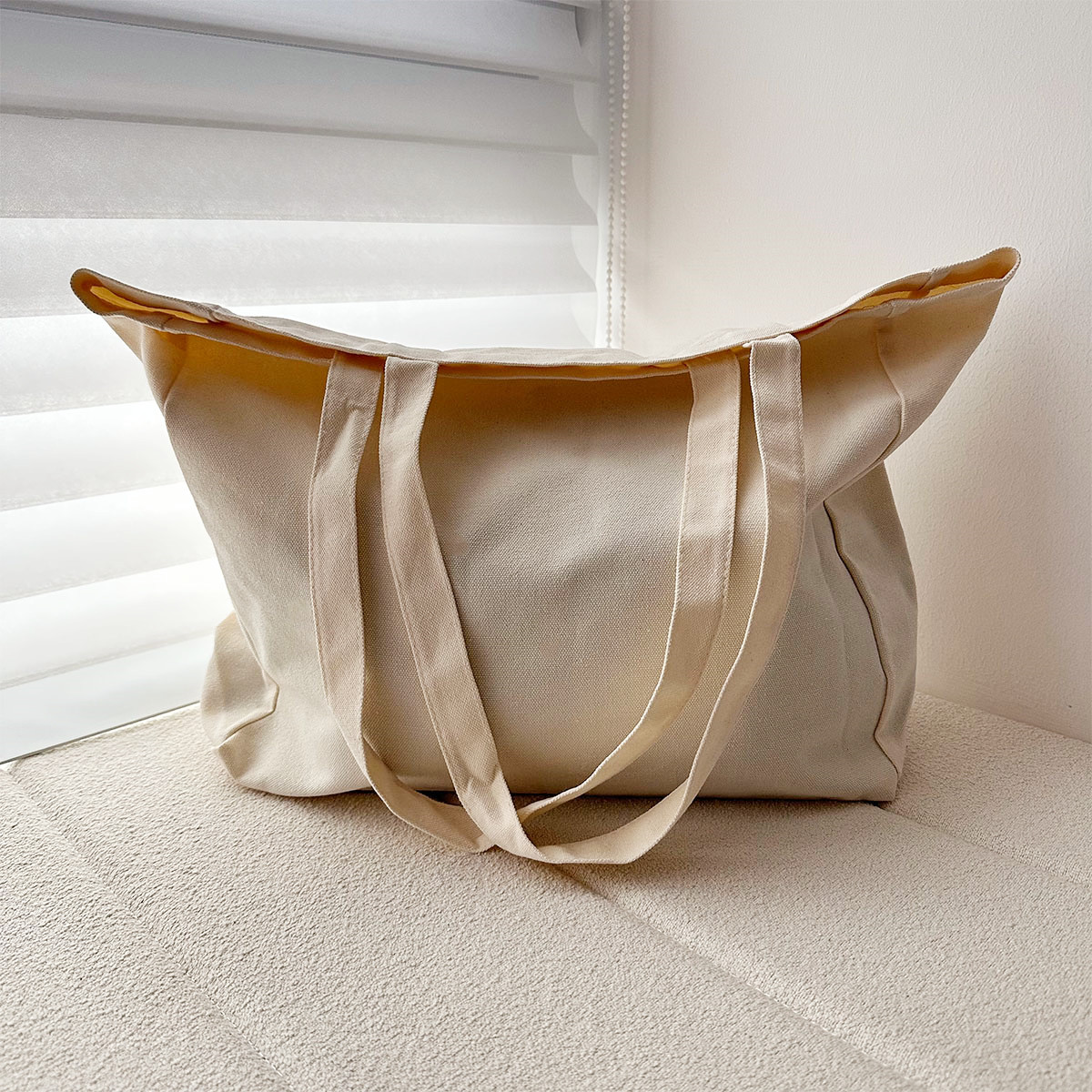 California EST.1850 Strawberri - đánh giá và giá Women Bags Ck