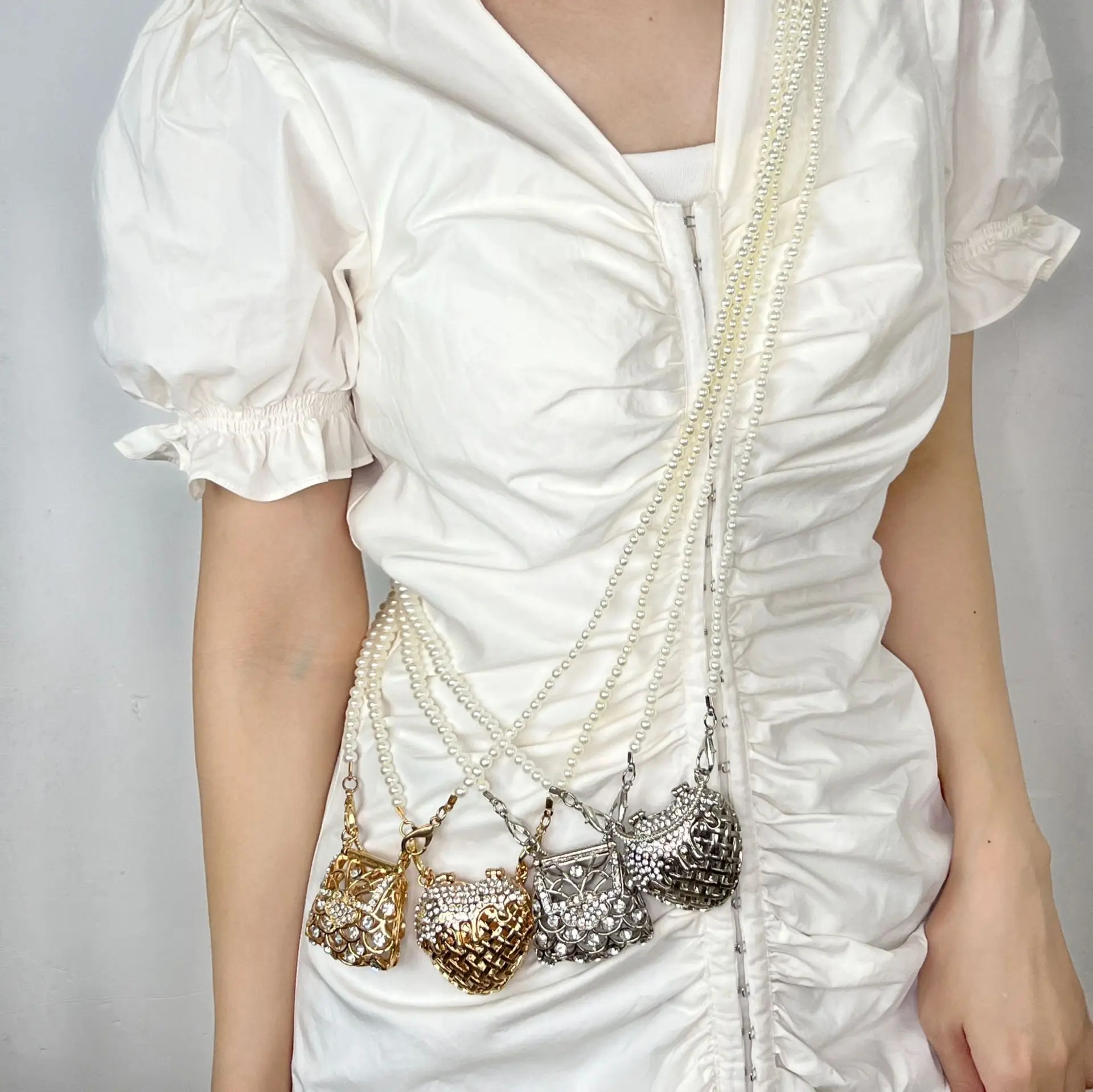 Designer Hollowed Out Heart- H - đánh giá và giá Women Bags Mini