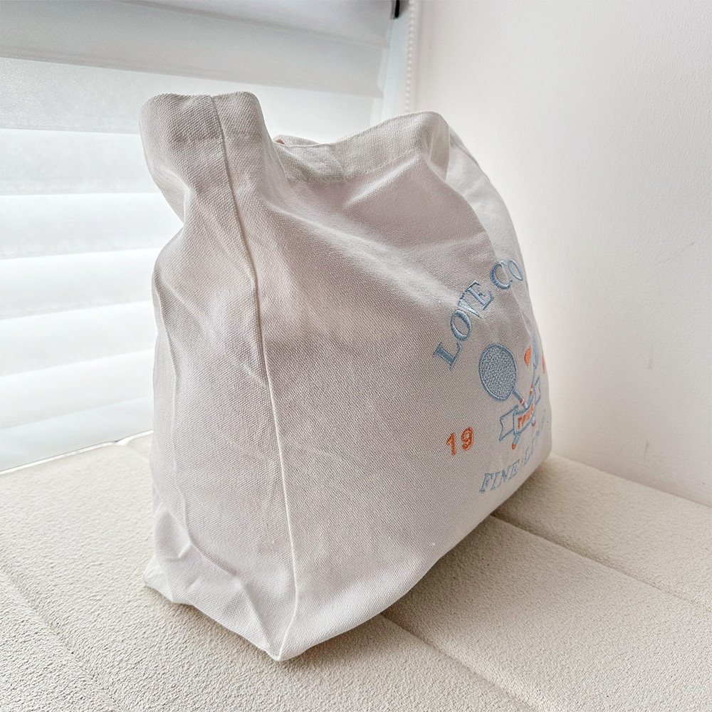 Love on Tour 1994 Embroidered  - đánh giá và giá Women Bags Ck